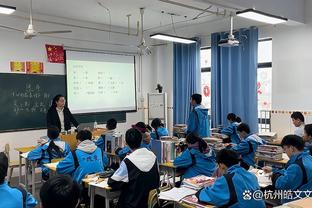 鹿晗赞曼联：终于看到以前那种拼尽全力状态 能否给主帅3年时间